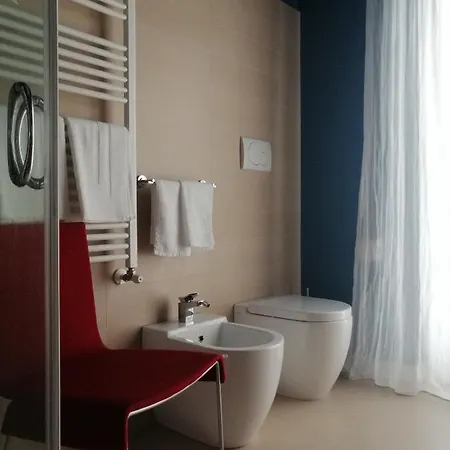 בית הארחה Letizia Room